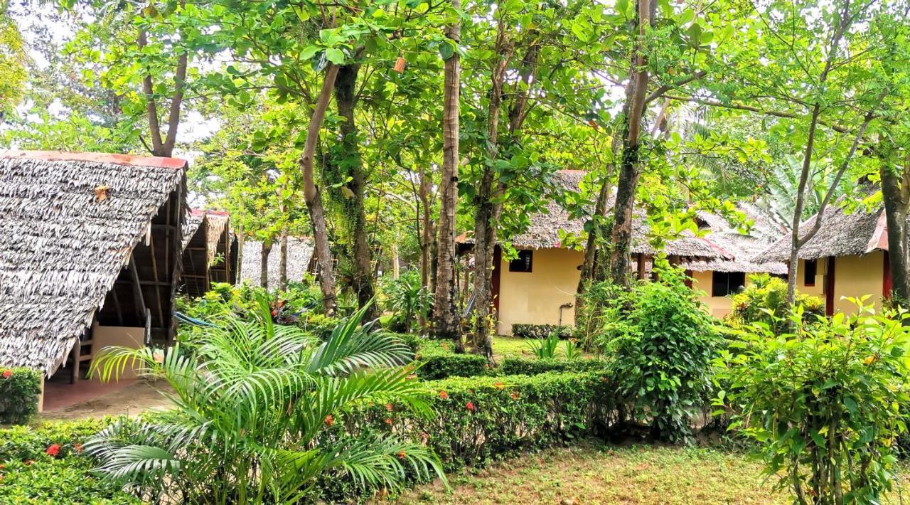 Sulu Sunset Beach Resort Nauhang Zewnętrze zdjęcie