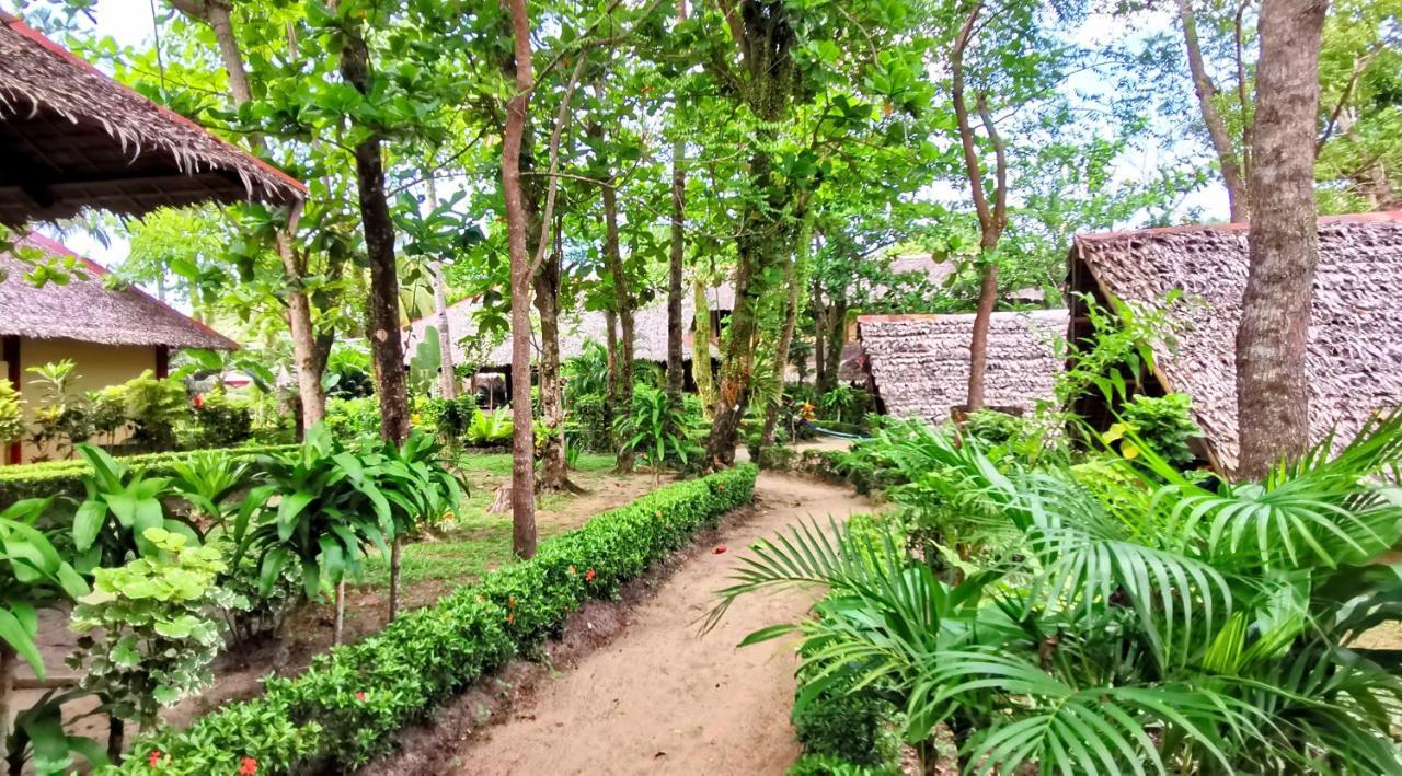Sulu Sunset Beach Resort Nauhang Zewnętrze zdjęcie